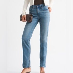 American Eagle 90s straight jeans, size 14